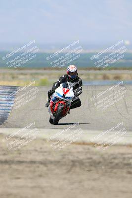 media/May-25-2025-Lets Ride (Sun) [[0ff033e448]]/B Group/1120am (Grapevine)/